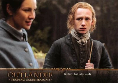 Outlander Season 3 (2019) BASE Trading Card #43 / RETURN TO LALLYBROCH - Image 1 of 2