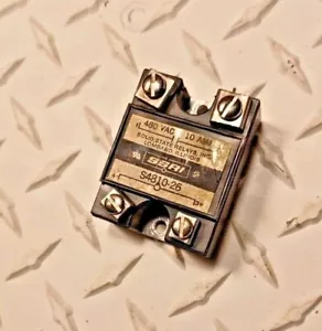 SSRI S4810-26 Solid State Relay, 480vac, 10 Amp - Picture 1 of 1