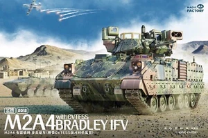MAGIC FACTORY 2012 1/35 M2A4 Bradley IFV con CVTESS - Imagen 1 de 2