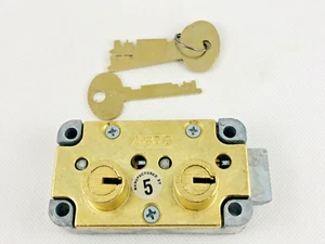 Ilco Safe Deposit Box Lock A400, LH Left Hand,Brass, Two Op Keys, One Guard Key - Picture 1 of 8