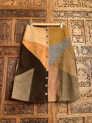 Falda de cuero gamuza vintage años 70 Crazy Patchwork línea A frente a presión boho años 60 marrón Foto 1 de 4