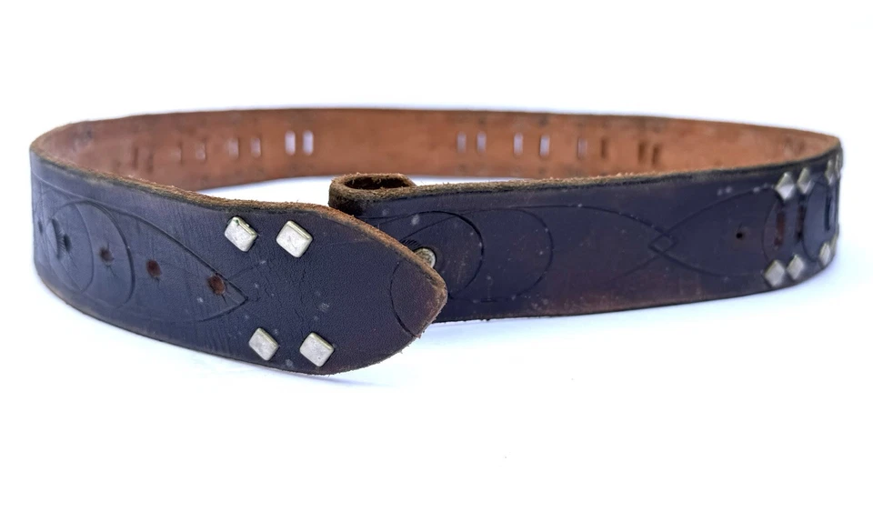 Черный винтажный кожаный ремень Joed, серебряные заклепки и винтажный размер 34-36 - Изображение 1 из 4