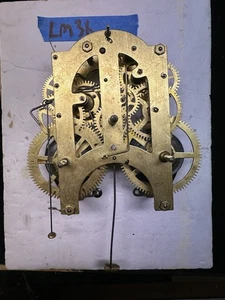 (LM36) - WANDUHRWERK OHNE MARKEN American Made - Bild 1 von 4