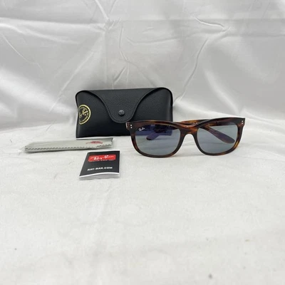 Óculos de sol Ray Ban feminino travesseiro balorette aro completo RB2389 listrado Havana/azul - Imagem 1 de 4