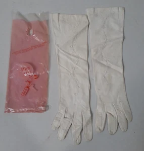 Vintage Stix Baer & Fuller Womens White Leather Gloves Size Small Made In France - Picture 1 of 9