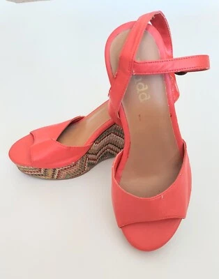 "Sandalias de plataforma Mudd para mujer talla 6,5 M patrón Chevron alpargatas tacón de 4""" Foto 1 de 4