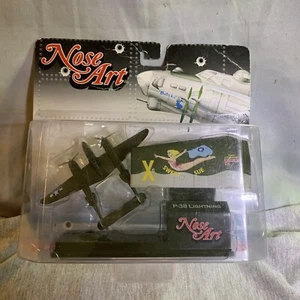 Corgi Nose Art P-38 Lightning 'Sweet Sue'' Model Aircraft CS90365 - Picture 1 of 3