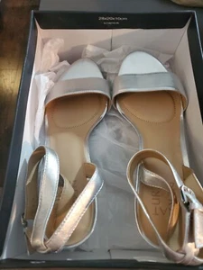 Alizer Naturalizer Womans Tinda Open Toe W/ Ankle Trap Heels Sz 8.5 - Picture 1 of 12
