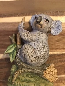 Koala figurine Eucalyptus Tree Lefton China Hand Painted Vintage - Picture 1 of 3