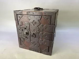 Y8724 TANSU zelkova wood chest ship storage Japan antique interior furniture - Picture 1 of 10