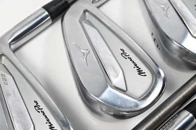 Mizuno Pro 223 Irons / 4-PW / Stiff Flex Areotech SteeFiber i95 Shafts - Image 1 of 4