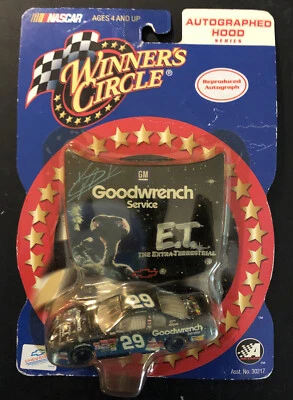 2002 Winner’s Circle Kevin Harvick #29 Goodwrench E.T.  1:64 Diecast New - Image 1 of 4