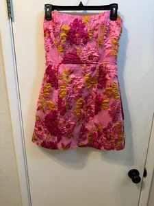 Mujeres NUEVO SIN ETIQUETAS "Showpo." Mini vestido rosa sin tirantes. Talla 6 - Imagen 1 de 2