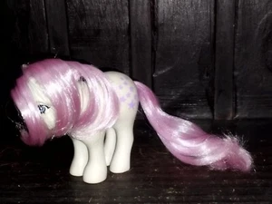 DE COLECCIÓN G1 RARO MY LITTLE PONY AZUL BELLE HASBRO ARGENTINA 82 JUGUETES SUPERIORES - Imagen 1 de 7