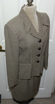 Albert Nipon Suits 2 pc Skirt Suit Houndstooth Lined Woman's 8 Vintage - Image 1 of 4