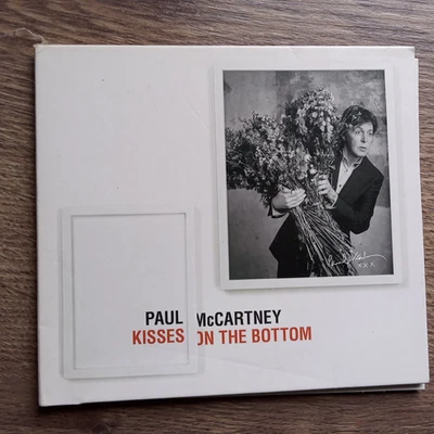 PAUL MCCARTNEY - KISSES ON THE BOTTOM (CD, 2012, Digipak) - Bild 1 von 2