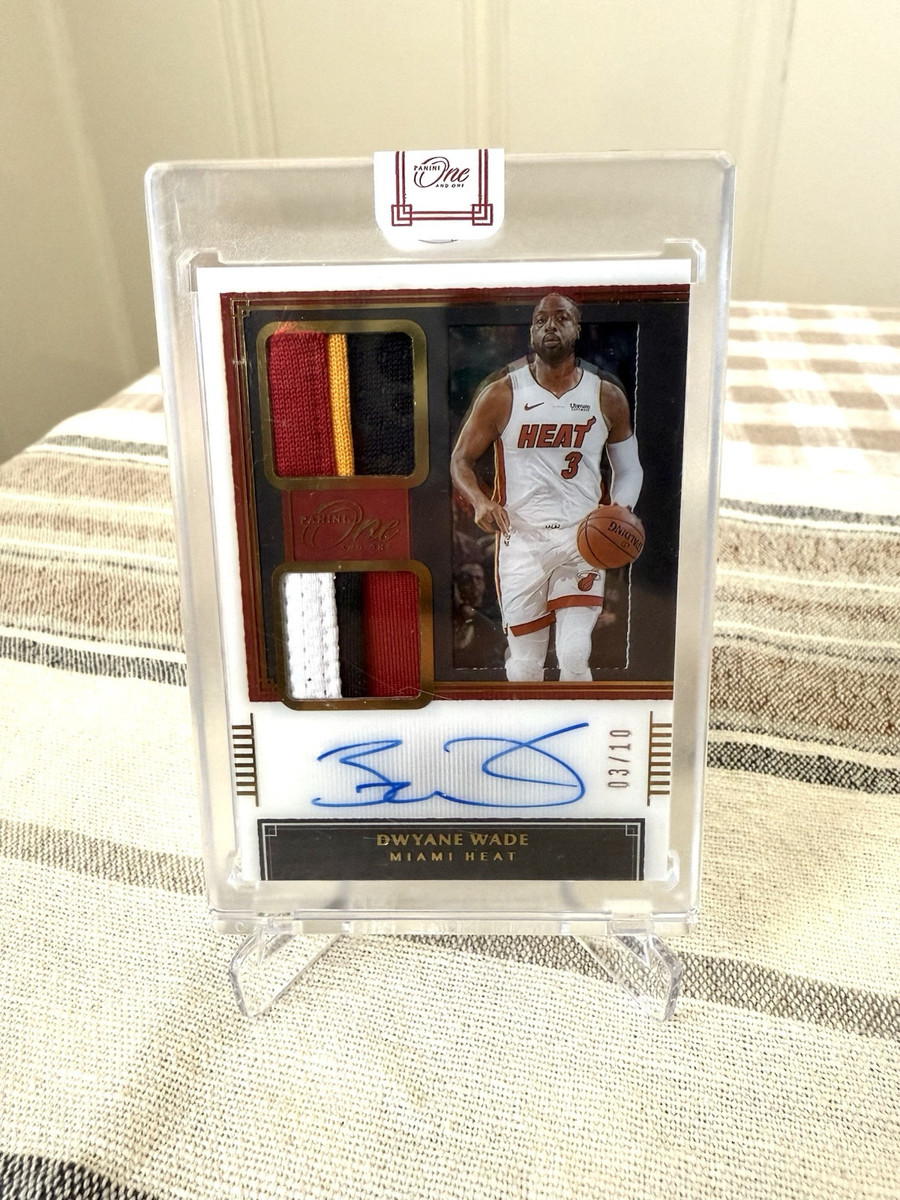 2018年DWYANE WADE サイン入り NBAファイナルMVPカード 2018年DWYANE WADE サイン入り NBAファイナルMVPカード
