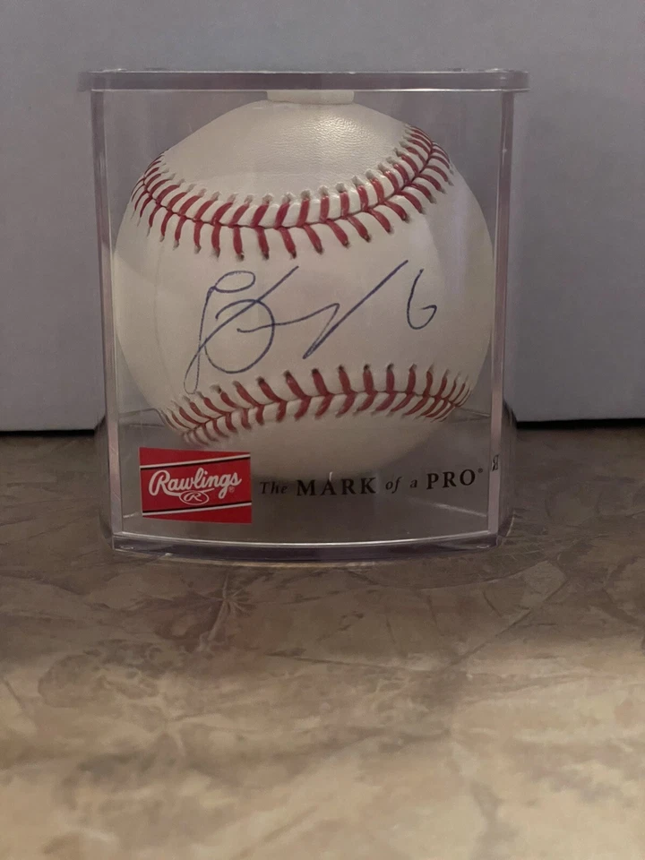 ¡Béisbol firmado por Jonathan Schoop con vitrina UV! ¡Béisbol firmado GTP!🔥⚾️ Foto 1 de 4