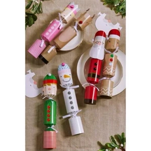 NEW 6 Pack Kids Children's Novelty Character Christmas Crackers Santa Reindeer - Picture 1 of 3