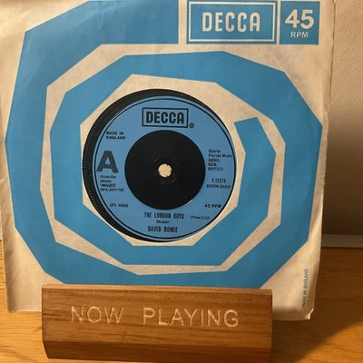 DAVID BOWIE-THE LONDON BOYS 7" DECCA F 13579 Plastic moulded label SCARCE - Image 1 of 4