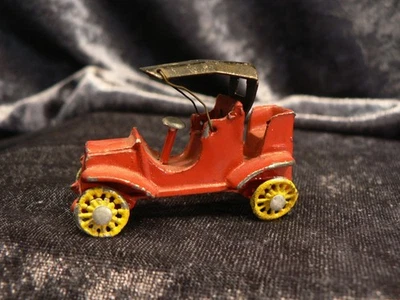 DIE CAST, JAPAN, OLDTIMER PKW, 4,5 x 3 x 2 cm, rot schwarz gelb, Metall Guss - Bild 1 von 4