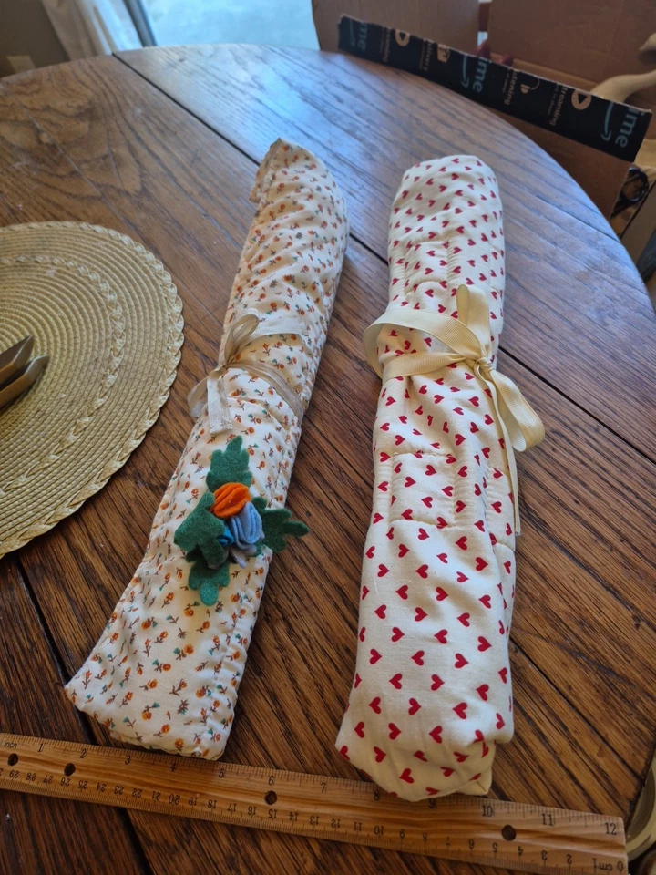 Lot of 38 Knitting Needles in 2 Felt Lined Handmade Bags EUC - Image 1 of 4