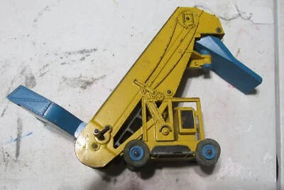 vintage toy Dinky supertoys Elevator Loader 964  6" tall rubber gravel lifters - Image 1 of 4