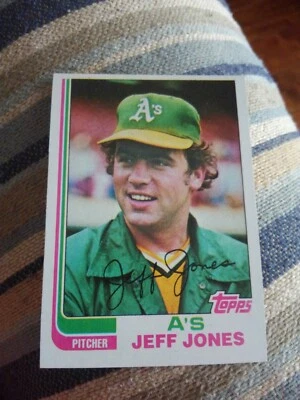 JEFF JONES 1982 TOPPS  #139 FREE SHIPPING - Image 1 of 2