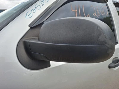 Espejo retrovisor de puerta izquierdo usado se adapta a: Chevrolet Silverado 1500 2010 camioneta eléctrica sin integración Foto 1 de 4