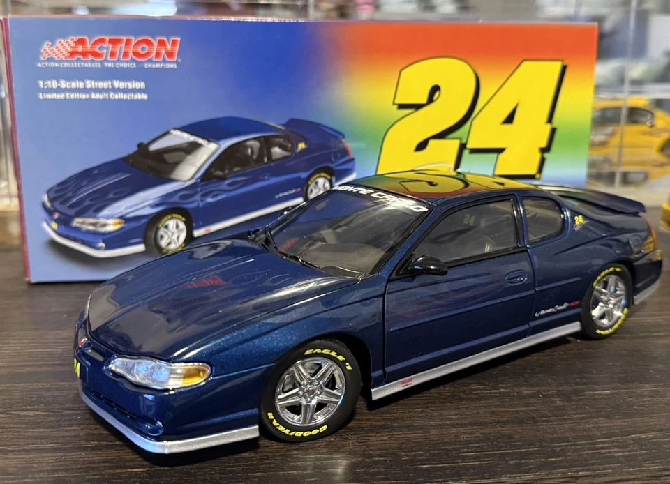 2003 Action Jeff Gordon Signature Edition 1/18 - Image 1 of 3