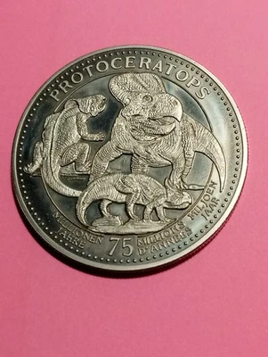 Protoceratops Jurassic Token Park Prehistoric World Dinosaurs Coin T-Rex Dinos - Bild 1 von 2