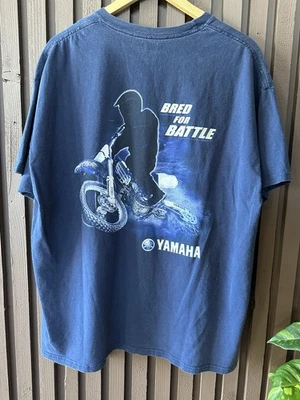 Camiseta para hombre Yamaha Motorcycle Bred For Battle azul marino talla XL Foto 1 de 4