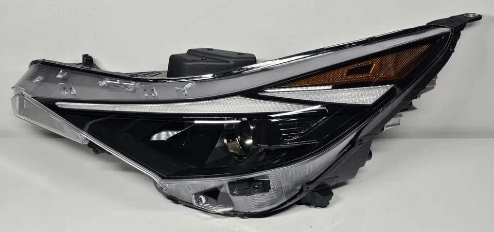 NUEVO TYC AFTERMARKET 2021 22 2023 Faro conductor izquierdo halógeno Hyundai Elantra Foto 1 de 4