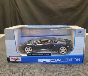 Lamborghini Aventador LP 700-4 2018 Maisto 1:24 azul metálico oscuro edición especial - Imagen 1 de 1