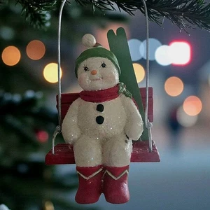Bethany Lowe Snowman Ski Lift Christmas Ornament Cottagecore Kitsch Vintage - Bild 1 von 6