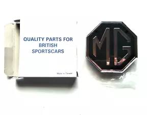 MGB, MGB GT, Midget Silver & Black Rear Metal Boot Badge CHA545, Made in Taiwan - Bild 1 von 3
