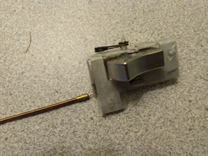 Philips 212 turntable, arm lift control, used part - Picture 1 of 4
