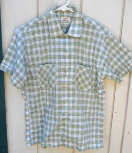 VINTAGE 60'S MEN'S GREEN&WHITE PLAID SHORT SLEEVE SHIRT SZ MEDIUM COTTON DANG0 - Picture 1 of 5