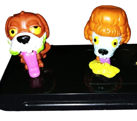 The Ugglys Pet Shop Putrid Pets Poodle and Brown Dog Figures Good Condition NOTE Cover