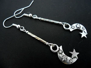 A PAIR OF TIBETAN SILVER MOON STARS EARRINGS. NEW. - Picture 1 of 1