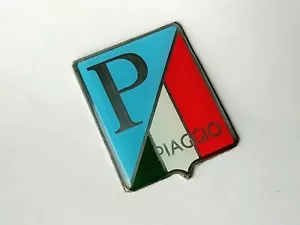 Calcomanía Vespa Piaggio SS90 125 150 180 Super Sprint emblema frontal azul claro - Imagen 1 de 3