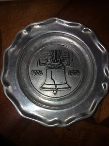 Bicentennial 1776-1976 Commemorative Saucer Vintage Pewter Plate - Picture 1 of 4
