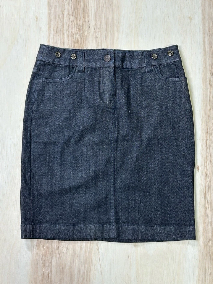 Saia lápis jeans J.CREW botões de lavagem escura bolsos de ventilação traseira azul tamanho 4 - Imagem 1 de 4