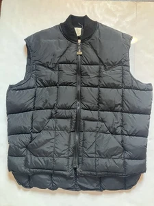 Vintage Walls Blizzard Pruf Insulated Vest Large Made In USA Size M Black EUC - Picture 1 of 6