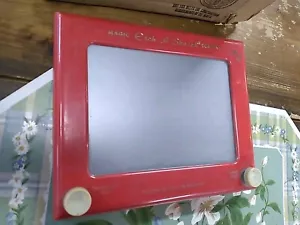 Magic Etch schermo schizzo n. 505 Ohio Art circa 1960 con scatola originale e... - Foto 1 di 16