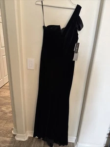 Betsy and Adam black Velvet dress Long One Shoulder Formal Prom Elegant Size 8 - Picture 1 of 12