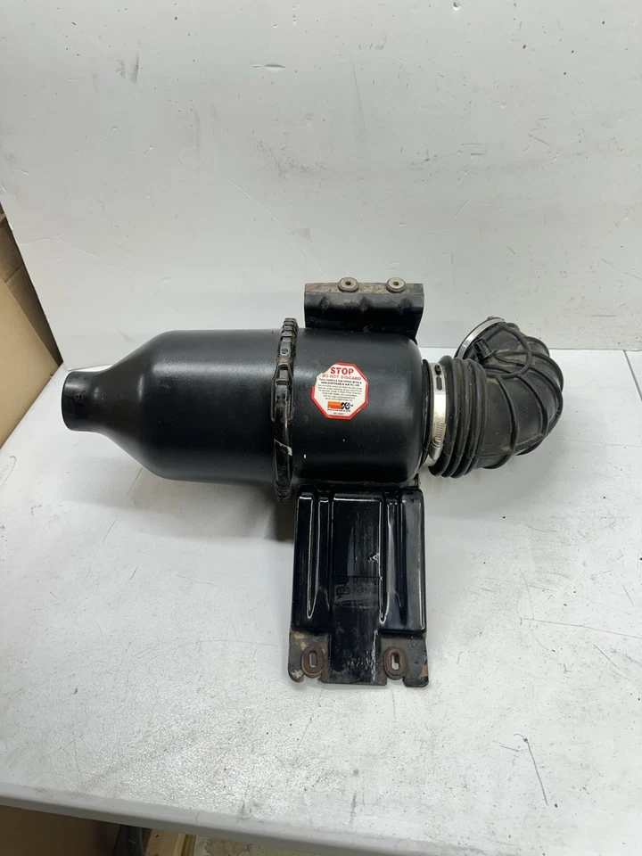 1997–2004 Ford E-150 E-250 Econoline Air Filter Housing Assembly Used OEM S19 - Image 1 of 4