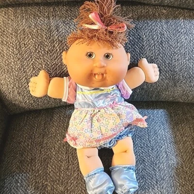 Cabbage Patch Kid Baby Doll Sprinkle Messy Face Magnet Tongue Ice Cream Licking - Image 1 of 4