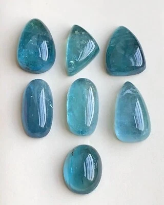 Cabujones de turmalina azul, turmalina azul, turmalina natural, 29 quilates Foto 1 de 4
