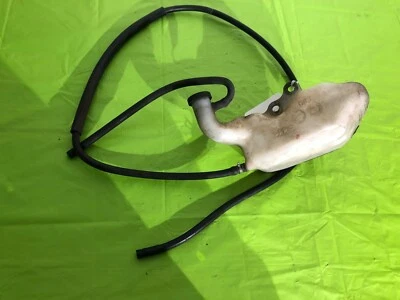 Suzuki GSXS 750 2015 botella depósito de agua refrigerante Foto 1 de 4